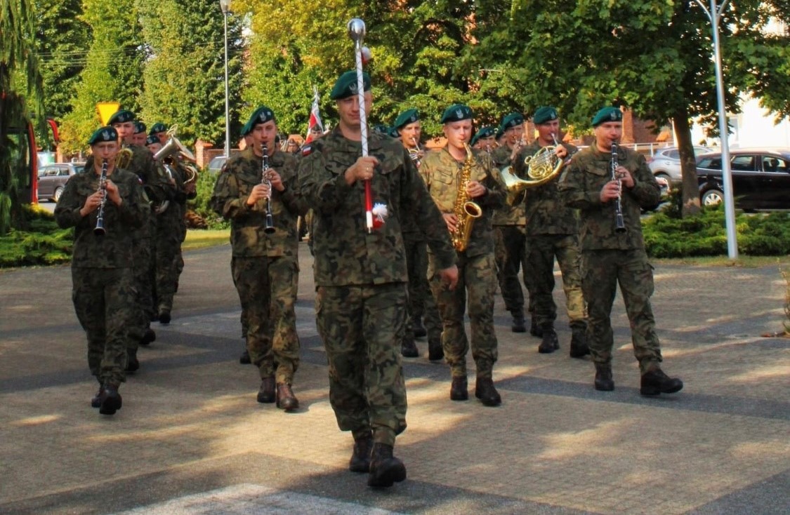 Przemarsz na Cmentarz w Kałuszynie